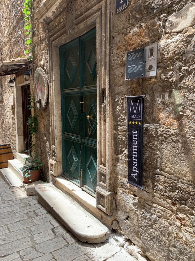 Palace M Šibenik Exteriör bild